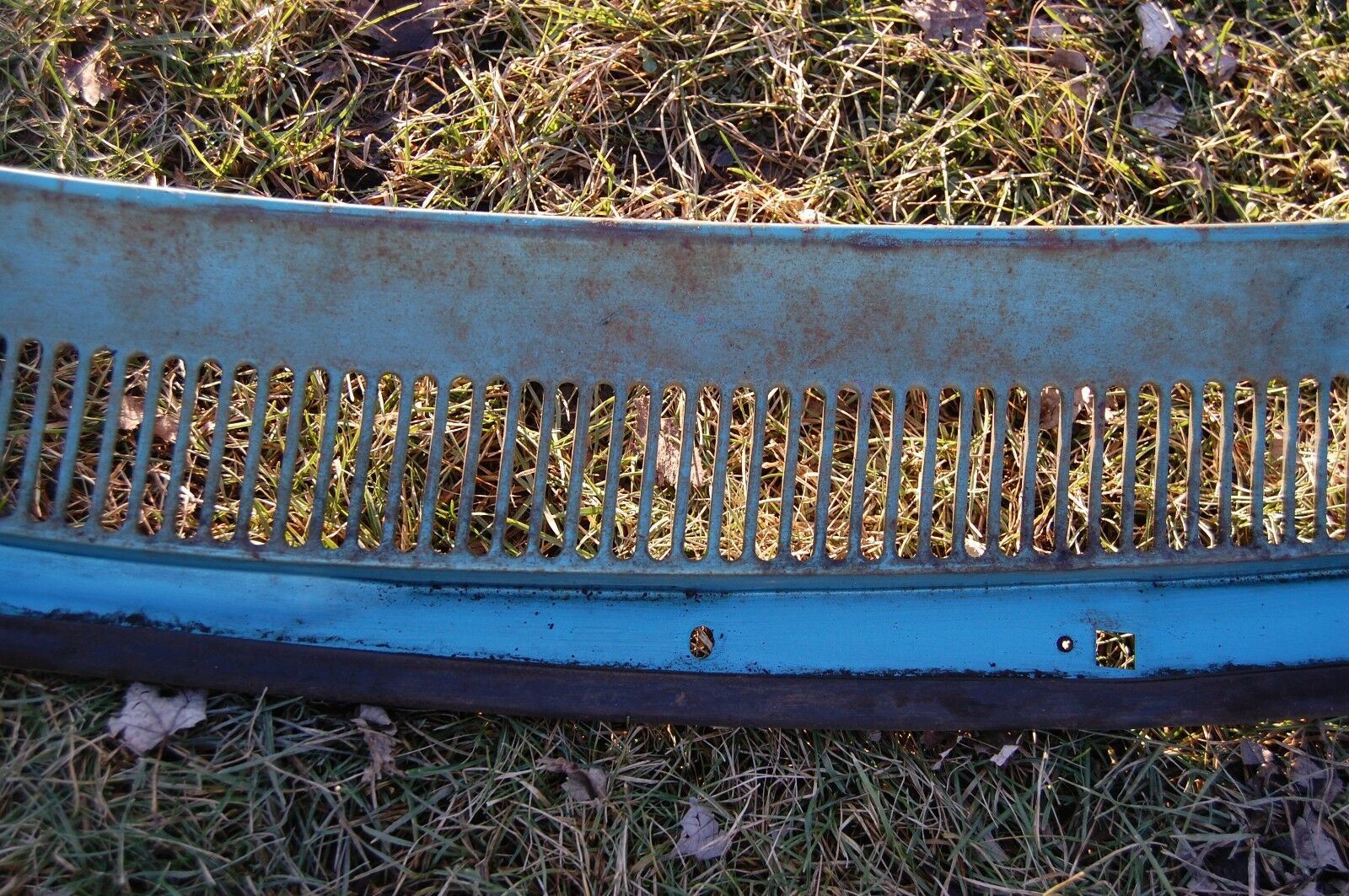 1967 Chevrolet Impala windshield wiper cowl Bel Air Caprice Vintage Pa