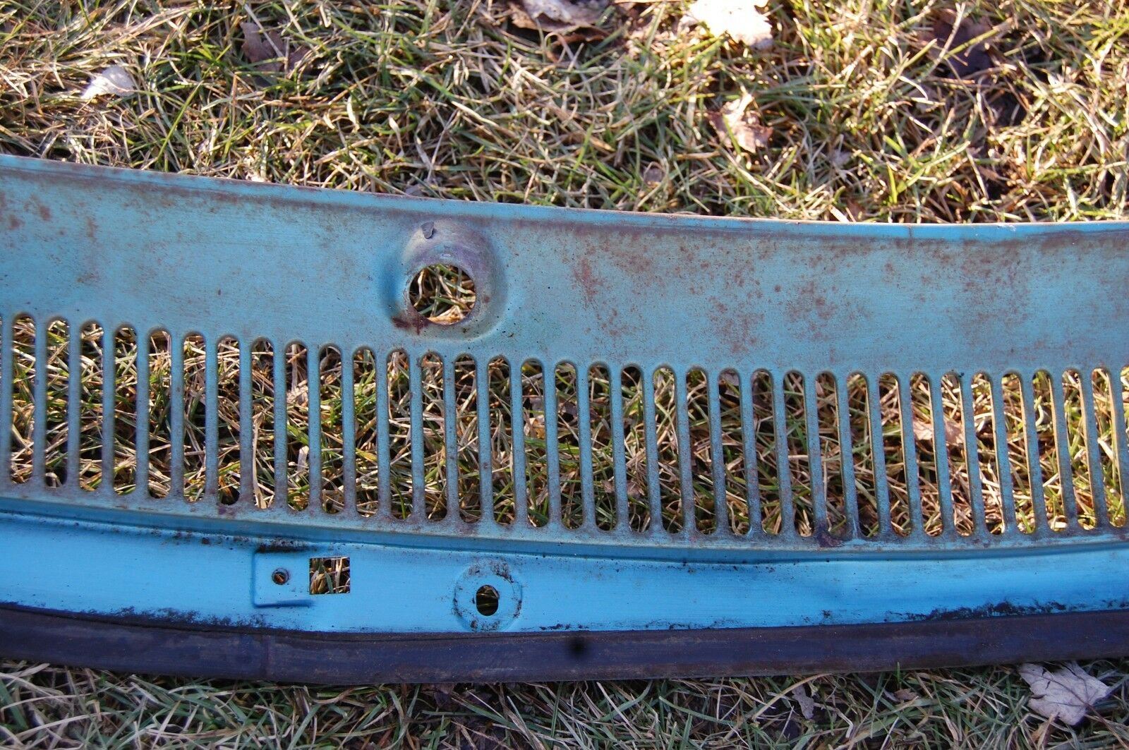 1967 Chevrolet Impala windshield wiper cowl Bel Air Caprice Vintage Pa