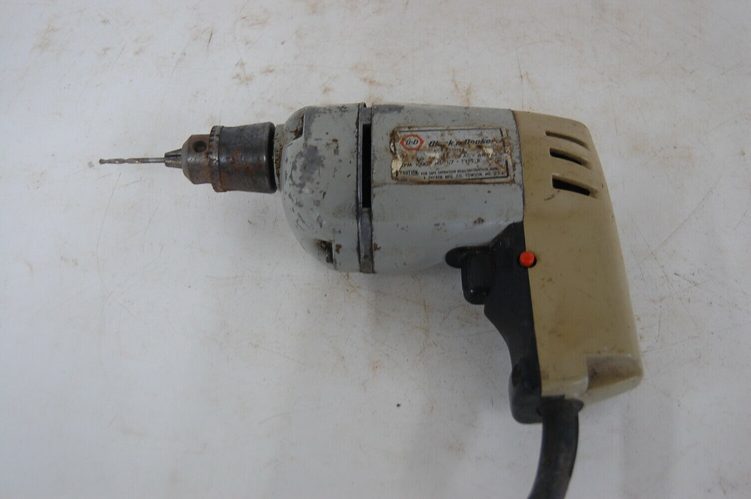 Vintage Black and Decker 3/8 Variable Speed Drill W/ Sanding Pad