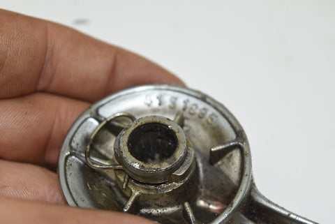 Door Handle Window Vent Hand Crank Oldsmobile 4151895 OEM GM front left 8985