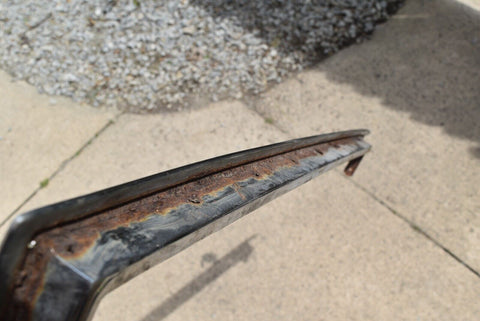 1958 58 Oldsmobile super 88 door frame molding window track Left driver 9035