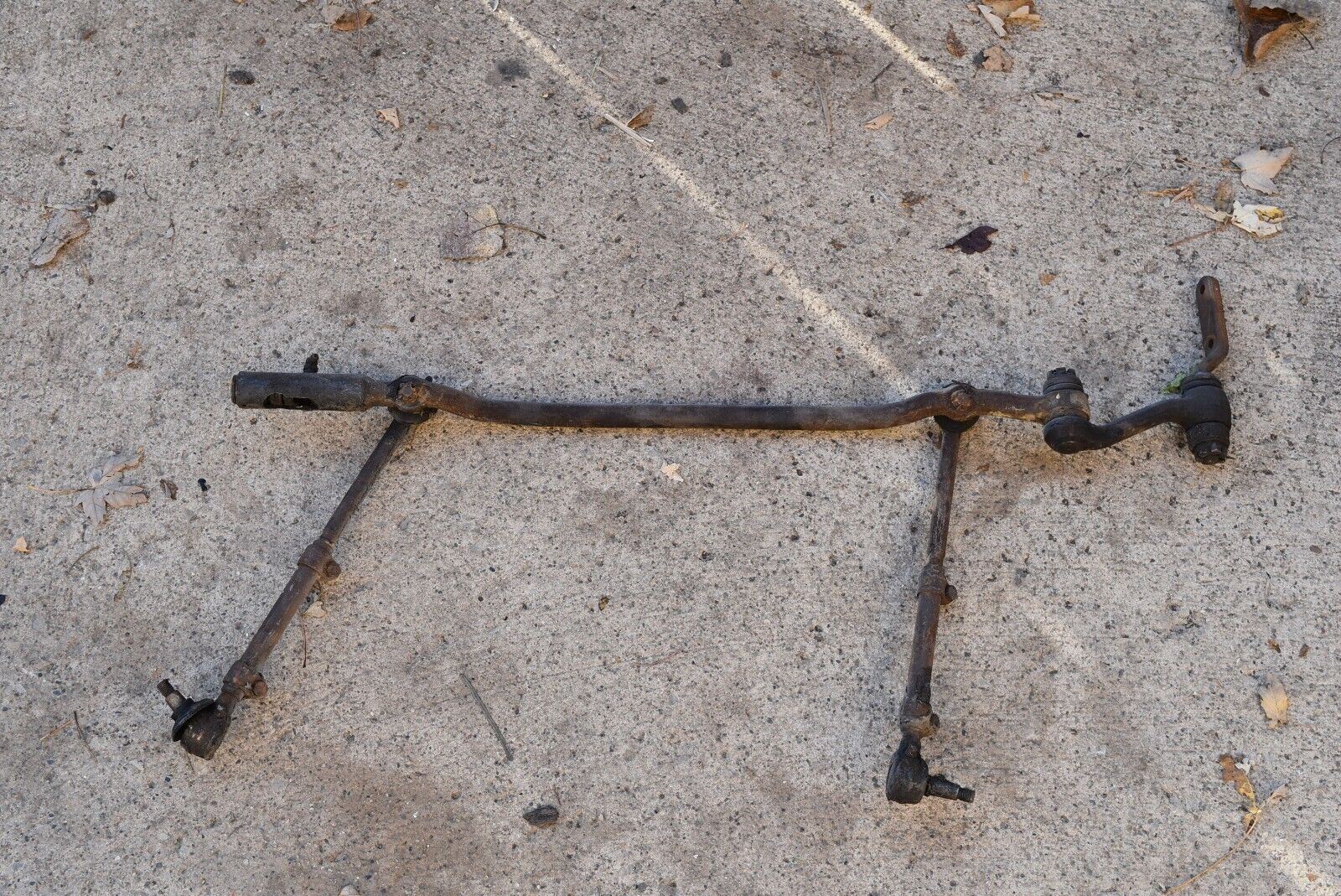 1957 57 Chevy drag steering linkage tie rod center link idler 9516