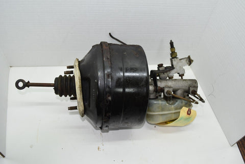 2000 00 jeep Cherokee brake master cylinder 4.0 9572