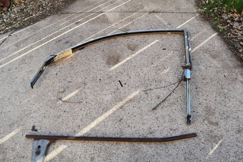 1958 58 Oldsmobile back door window super 88 left driver rear 9589