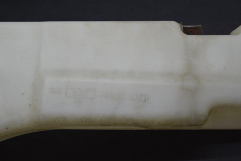 Jeep Cherokee XJ WINDSHIELD WASHER RESERVOIR TANK FRONT & REAR PUMPS 97 01 9590