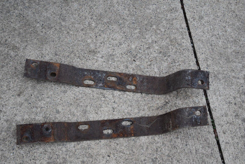 1958 Oldsmobile Super 88 Pair LH RH Front Bumper Brackets Mounts Olds 58 9703