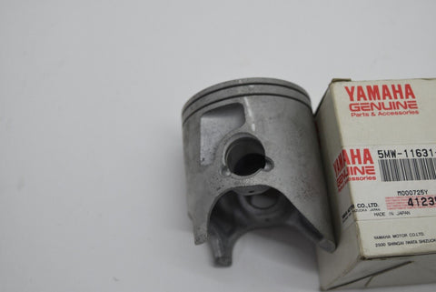 02-23 Yamaha YZ 250 YZ250 OEM Piston 1P8-11631-00-A0 OLD# 5NX-11631-00-C0 10123