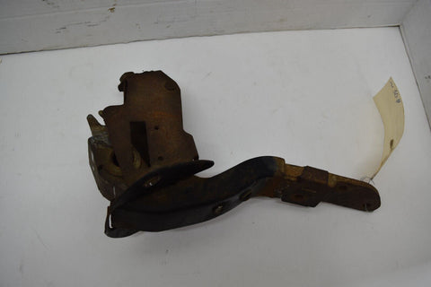 1958 CADILLAC LIMO FLEETWOOD SERIES 75 UPPER PASSENGER FRONT DOOR HINGE 10337