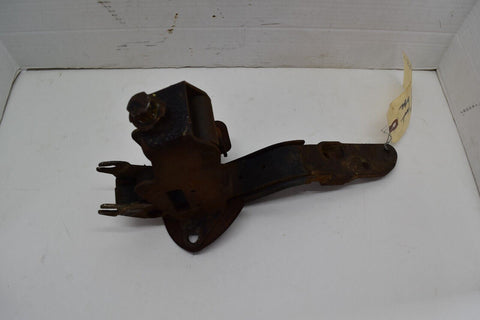 1958 CADILLAC LIMO FLEETWOOD SERIES 75 UPPER PASSENGER FRONT DOOR HINGE 10337