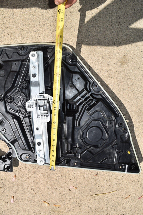 2017 charger dodge right rear door guts internals motor mount regulator 10813