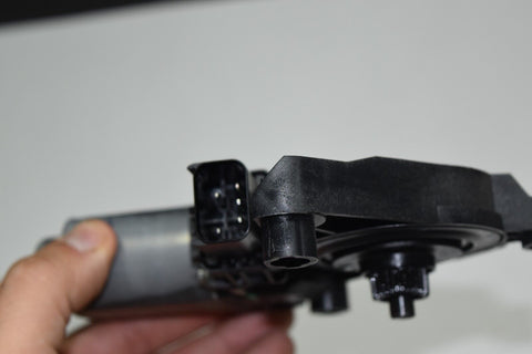 2011 2017 2023 DODGE CHARGER FRONT LEFT SIDE WINDOW REGULATOR MOTOR 10826