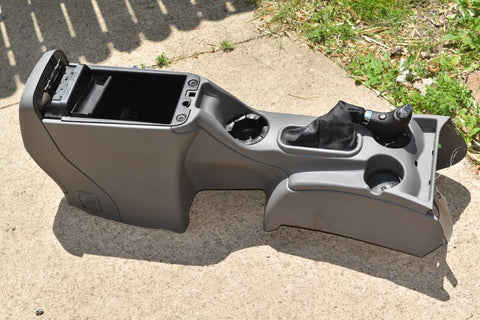 07 Front Lower Center Console 2007 Chevrolet Trailblazer floor automatic 11028