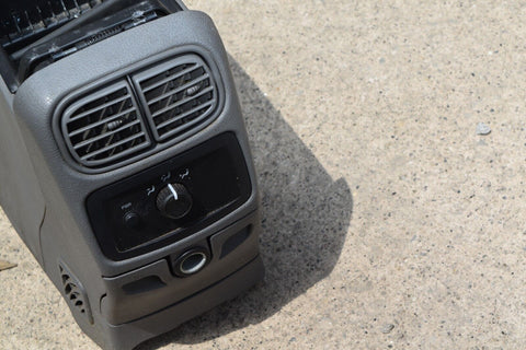 07 Front Lower Center Console 2007 Chevrolet Trailblazer floor automatic 11028