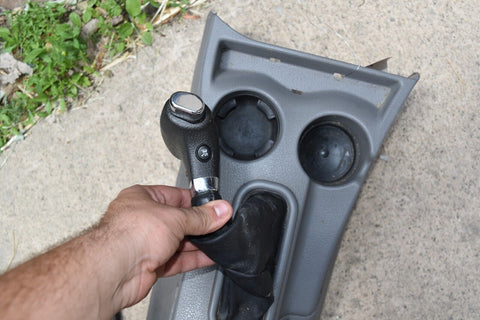 07 Front Lower Center Console 2007 Chevrolet Trailblazer floor automatic 11028