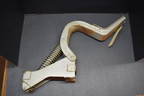 1958 1959 1960 FORD THUNDERBIRD LH DRIVERS SIDE TRUNK HINGE 58 59 60 11459