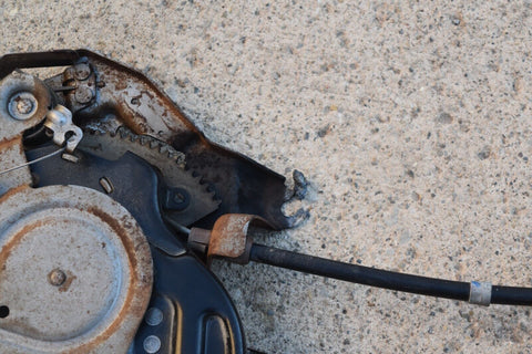 01 07 Chevy Silverado GMC Sierra 2500 3500 EMERGENCY PARK BRAKE LEVER 11916