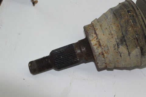 2002 02 Chevrolet 2500HD Duramax front cv axle right passenger 11918