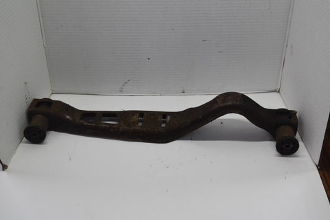 1983 ford mustang v6 TRANSMISSION CROSS MEMBER SUPPORT 12005