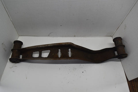 1983 ford mustang v6 TRANSMISSION CROSS MEMBER SUPPORT 12005