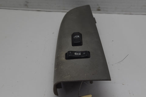 99 02 GMC Sierra Chevy Silverado Yukon Tahoe Passenger Switch Window 12137