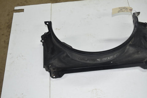 1999 2002 GMC Sierra Silverado 1500 UPPER Radiator Fan Shroud OEM 15707519 12327