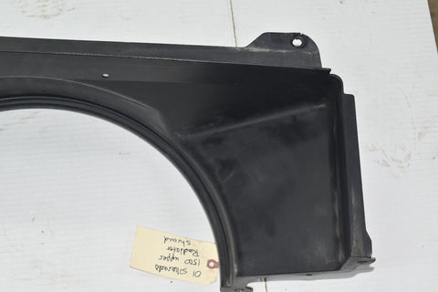1999 2002 GMC Sierra Silverado 1500 UPPER Radiator Fan Shroud OEM 15707519 12327
