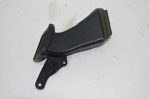 2007 2008 2009 Chevrolet Equinox Air Distributor Duct 15826457 12338