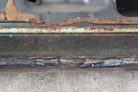 1958 1959 1960 Ford Thunderbird Front passenger right Door Shell Frame 60 12394