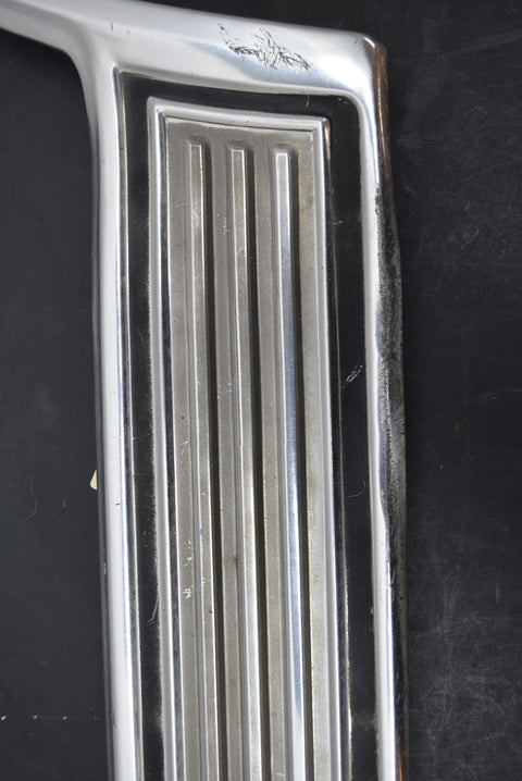 Original RH Front Fender Rocker Trim 1972 72 Gran Torino Sport Molding OEM GTS
