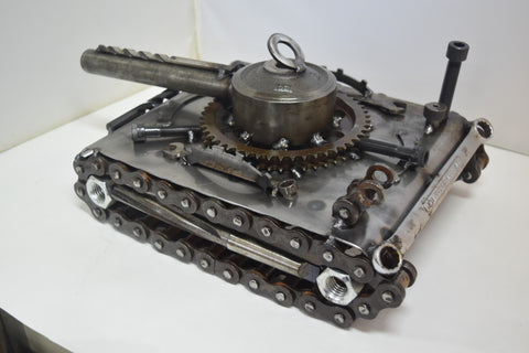 Unique Recycled Scrap Metal Art Tank Military Man Cave Sculpture Engine Parts