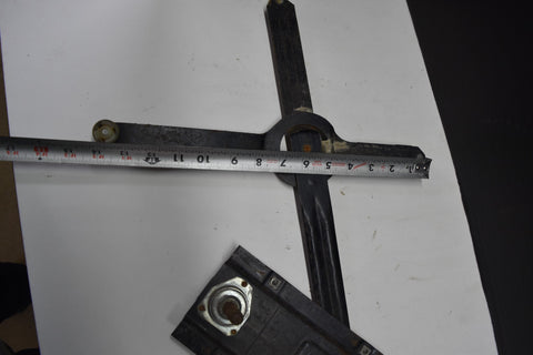 1977 1987 SQUAREBODY BLAZER C10 K10 K5 GMC CHEVY RIGHT FRONT WINDOW REGULATOR 77