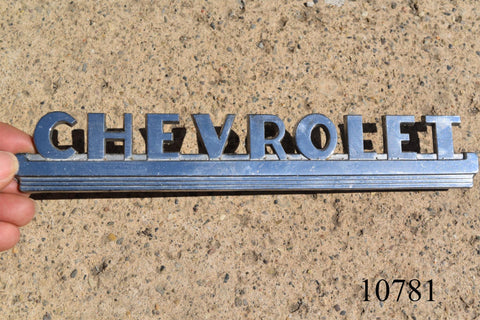 1947 47 48 49 50 51 52 1953 Chevy Pickup Truck Emblem Fender Badge Logo Trim
