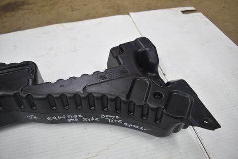 2005 2009 Chevrolet Equinox RH Side Load Floor Panel Spare Tire Trim 07 08 09