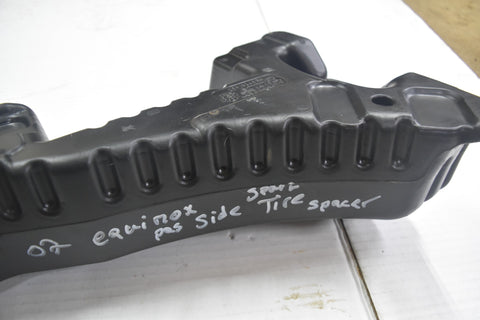 2005 2009 Chevrolet Equinox RH Side Load Floor Panel Spare Tire Trim 07 08 09