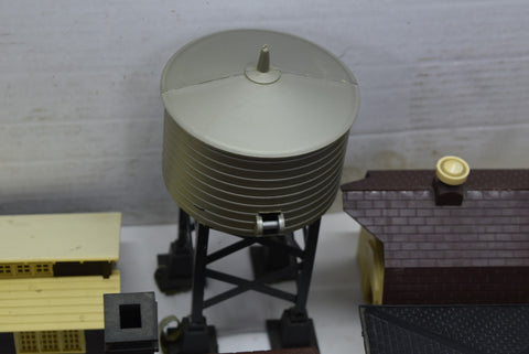 K-LINE BARN BUILDING ACCESSORY LOT man cave train small city