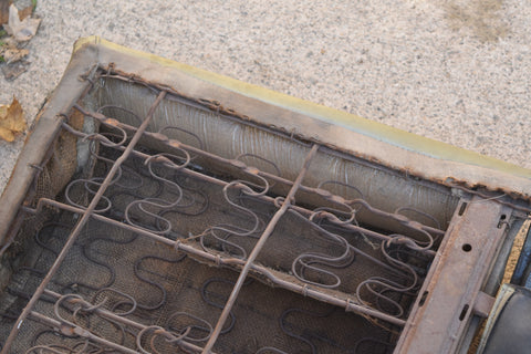 1968 Pontiac Grand Prix Rear Seat Upper Section Arm Rest Speaker Grille Gran 68