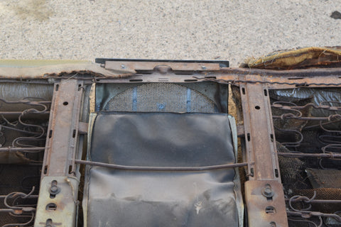 1968 Pontiac Grand Prix Rear Seat Upper Section Arm Rest Speaker Grille Gran 68