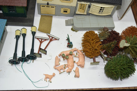 K-LINE BARN BUILDING ACCESSORY LOT man cave train small city