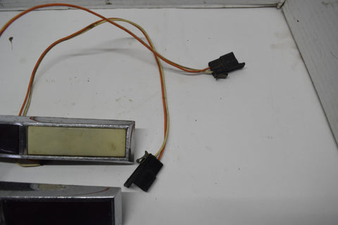 1964 1976 OLDS 1973 BUICK GM INTERIOR COURTESY LIGHTS LAMP PAIR 4434530 64 73 76