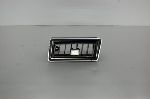 1970 70 A/C Heat Vent Oldsmobile Cutlass Original OEM 404928 R.H. Passenger