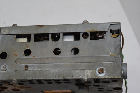 1958 Oldsmobile RADIO 989127 12V DELUXE AM Radio Delco Super 88 58 Olds Stereo