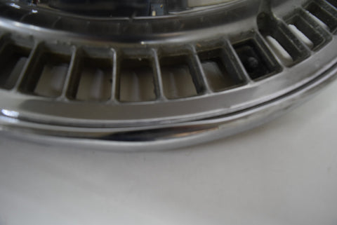 1969 69 Oldsmobile Delta 88 98 OEM Single 15" Hubcap Wheel Cover