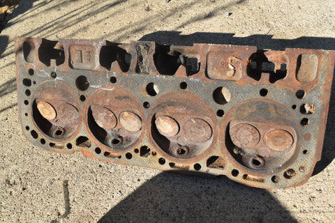 GM Chevy SB 262 267 305 Engine Cylinder Head 354434 J7 75 Small Block Chevrolet