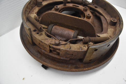 1958 CADILLAC LIMO FLEETWOOD SERIES 75 REAR RIGHT DRUM BRAKE PLATE 58