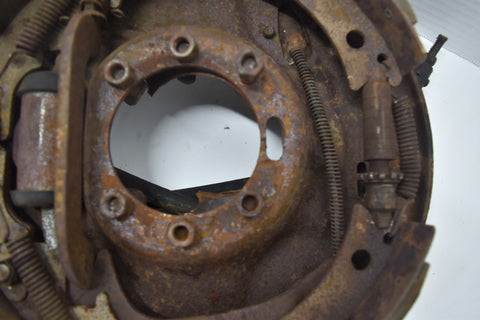 1958 CADILLAC LIMO FLEETWOOD SERIES 75 REAR RIGHT DRUM BRAKE PLATE 58