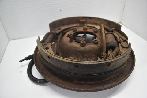 1958 CADILLAC LIMO FLEETWOOD SERIES 75 REAR RIGHT DRUM BRAKE PLATE 58