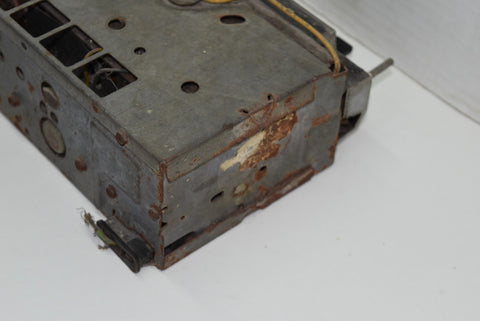 1966 67 Chevelle Radio AM Push Button Stereo In Dash 66 Chevy FOR PARTS 1967