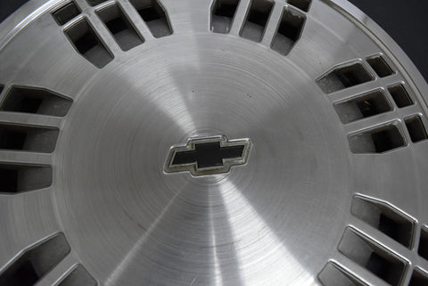 1987 1988 87 88 Chevrolet Chevy Beretta 14" 21 slot Hubcap Wheel Cover