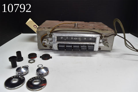 1956 BEL AIR ORIGINAL CHEVY RADIO 12V BELAIR 56 STEREO 1955 55 AM CHEVROLET
