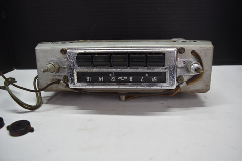 1956 BEL AIR ORIGINAL CHEVY RADIO 12V BELAIR 56 STEREO 1955 55 AM CHEVROLET